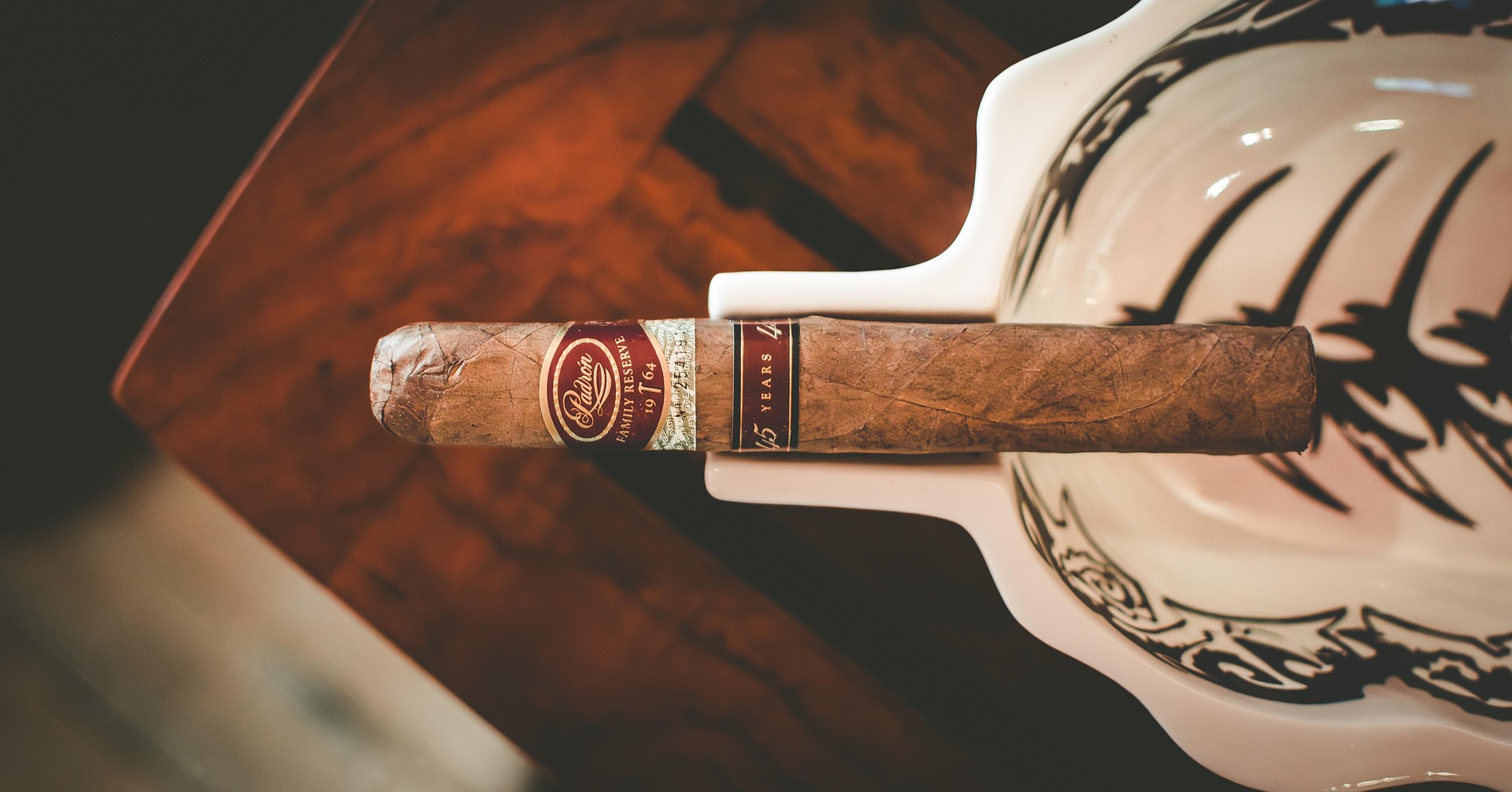 Cigar Ernest Roy 2